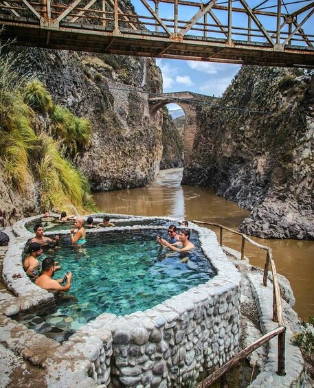 From Arequipa: Hiking Tour to Colca Canyon 2 days 1 night