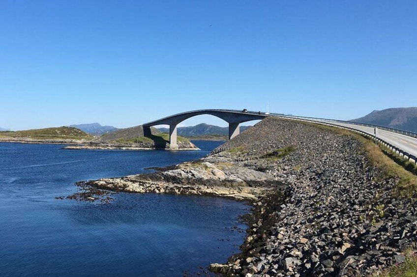 Scenic Private Tour of Atlantic Road and Coastal Villages