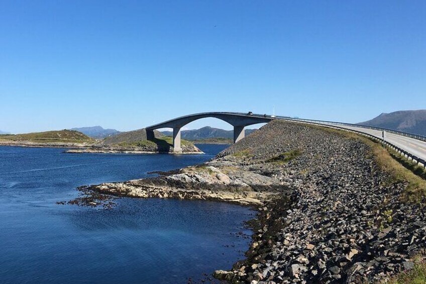 Scenic Private Tour of Atlantic Road and Coastal Villages