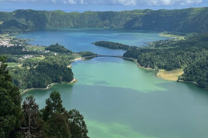 Sete Cidades and Ponta da Ferraria Shared Tour