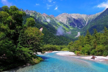 Kamikochi & Matsumoto Castle: A Perfect Nature & Heritage Day