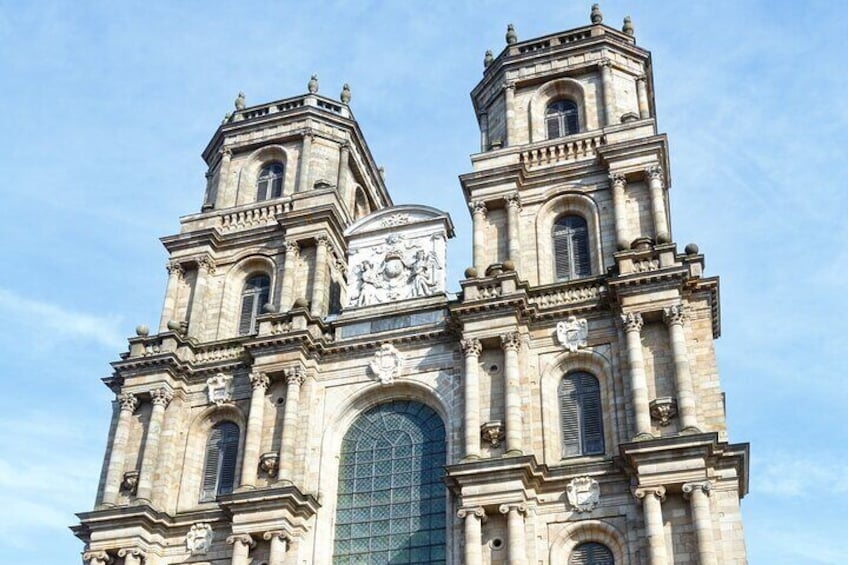 Best Intro to Rennes in 2 hours with a Local