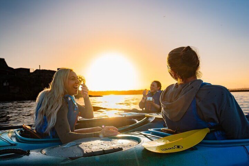 Sunset Harbour Bridge Kayak Escape