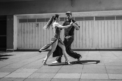 Learn to Dance Tango in a Special Class