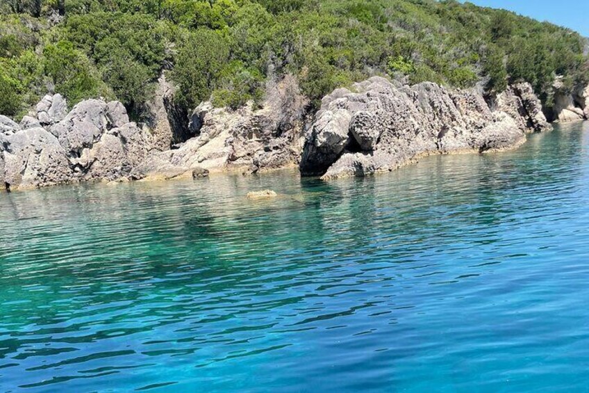 2 Days Themed Trips to Kefalonia Ithaka Kastos Kalamos