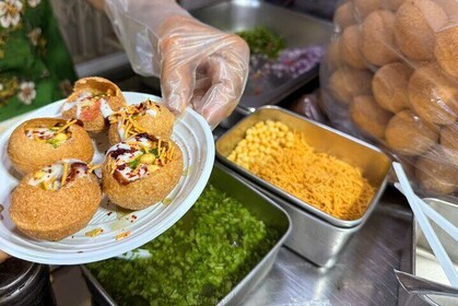 胡志明市: 當地食品觀光滑車與素食選擇