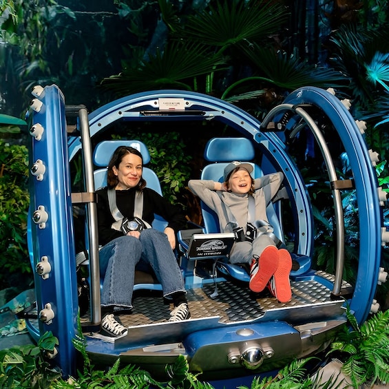 United Kingdom: Jurassic World: The Experience