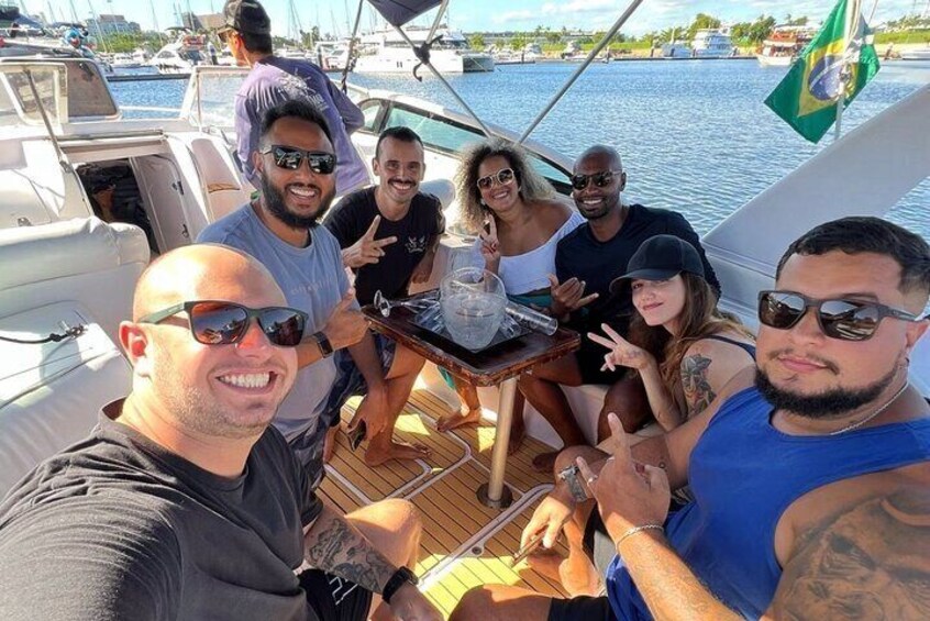 Private boat rental in Rio de Janeiro 
