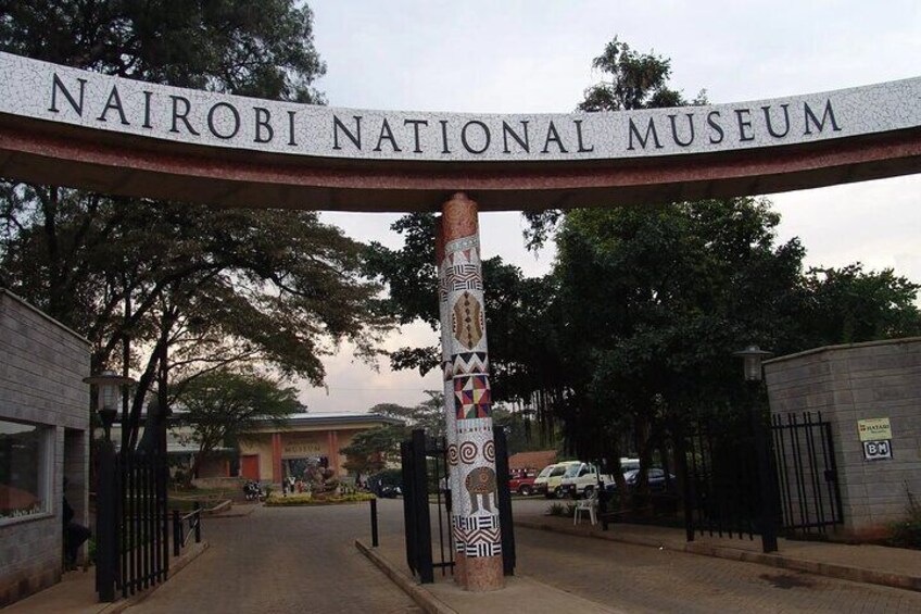 Nairobi Hightlight to Nairobi National Museum and Snake Park