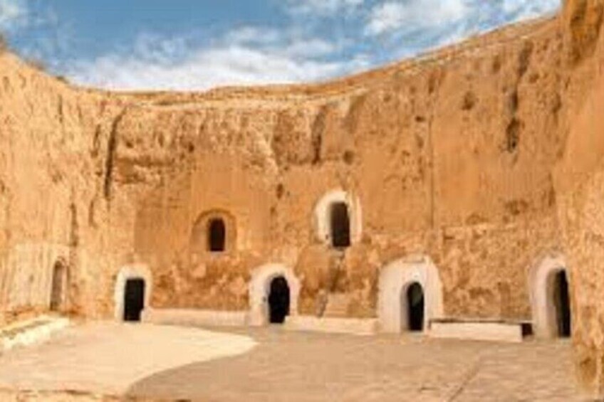 Two days and one night under the stars in Ksar Ghilaine