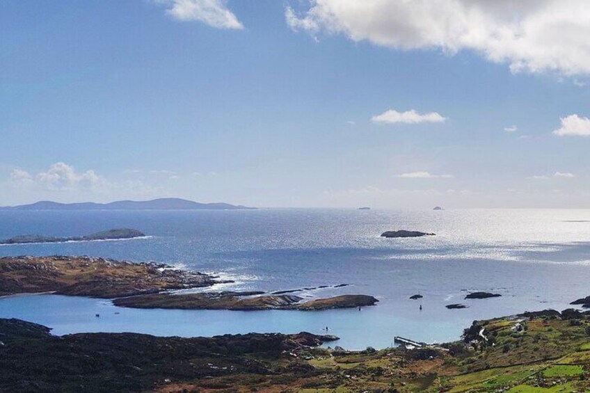 The wild Atlantic coastline near Ballinskelligs, where land meets ocean in a stunning sweep of beauty.