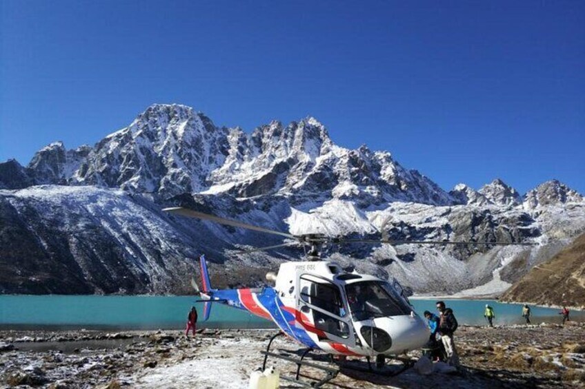 From Kathmandu: Everest Base Camp Helicopter Tour with landings