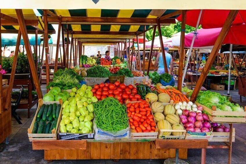  Explore Zadar Old Town & Local Market on a Guided Walking Tour 