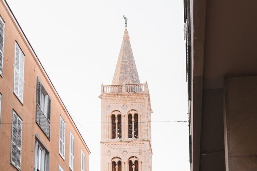 Explore Zadar Old Town & Local Market on a Guided Walking Tour