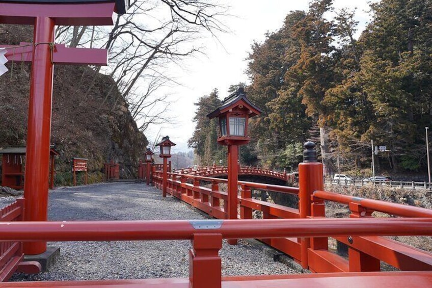 Photo shoot at Shinkyo Bridge in Nikko city
