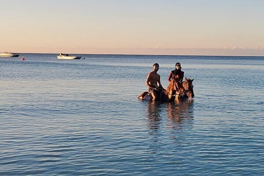 Grand Turk, Ride Da Rhythms