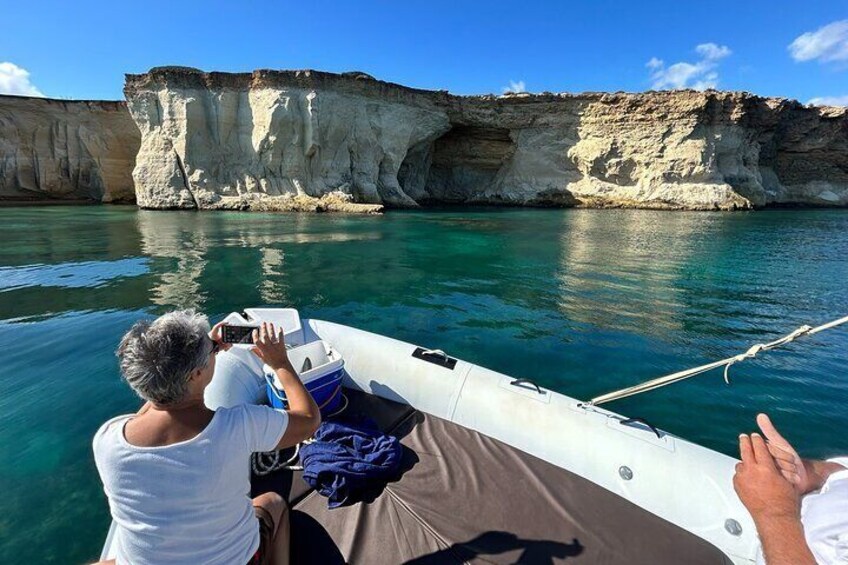 Avola: Private Boat to the Caves of Syracuse Aperitif Snorkeling