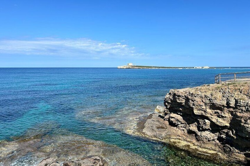 Avola: Private Boat Tour to Punta Ciriga, Sunset and Aperitif