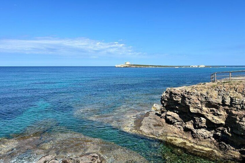Avola: Private Boat Tour to Punta Ciriga, Sunset and Aperitif