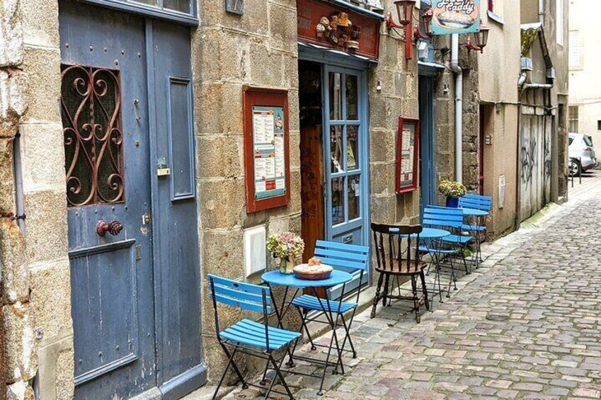 Guided tour of the historic old town of Saint Malo 
