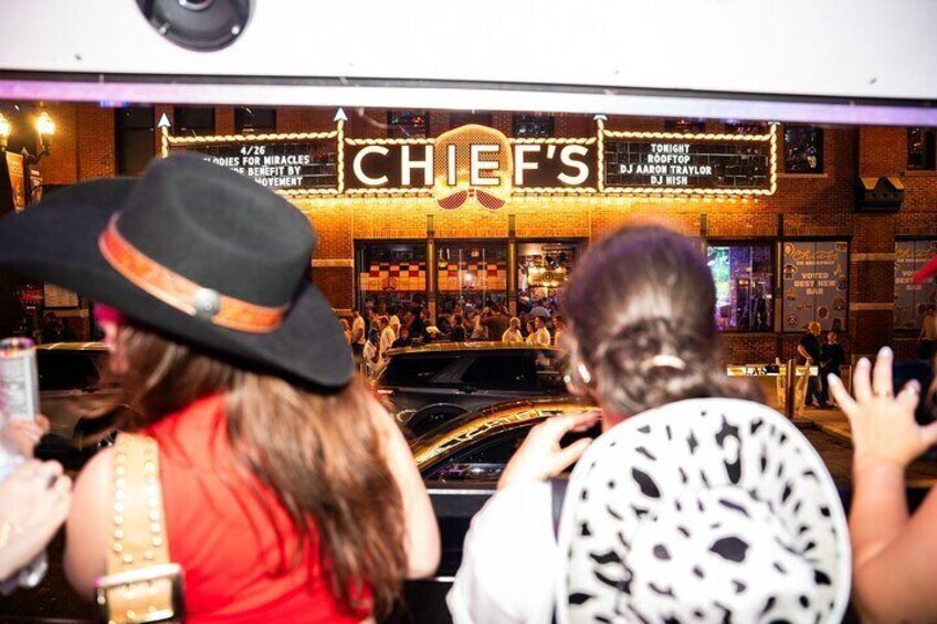 Private Nashville Broadway Party Bus Tour