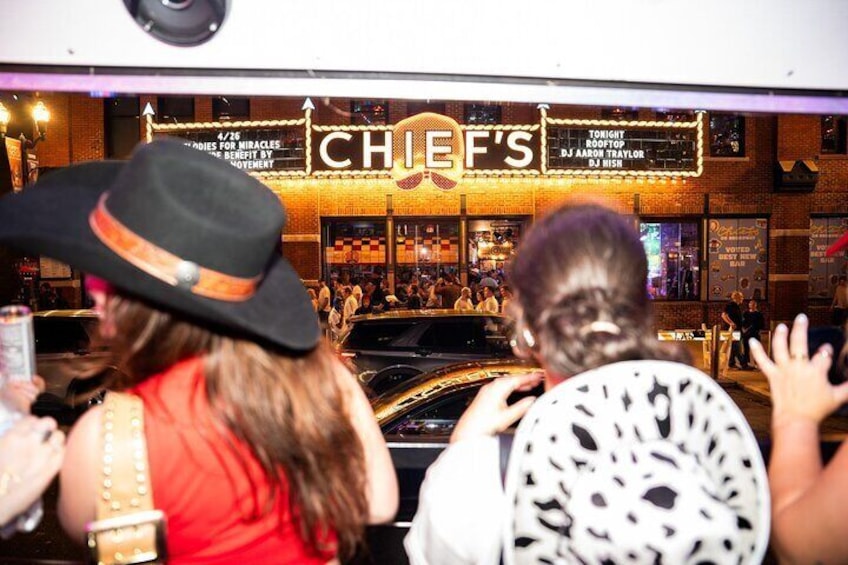Private Nashville Broadway Party Bus Tour