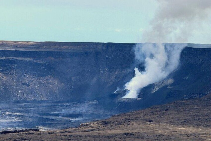 Big Island Volcano and Waterfall Day Tour from Hilo