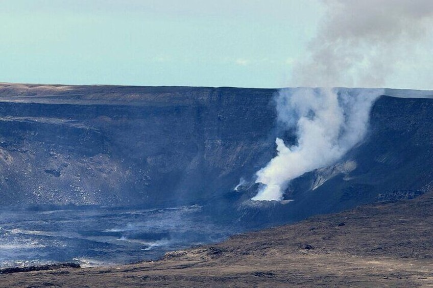 Big Island Volcano and Waterfall Day Tour from Hilo