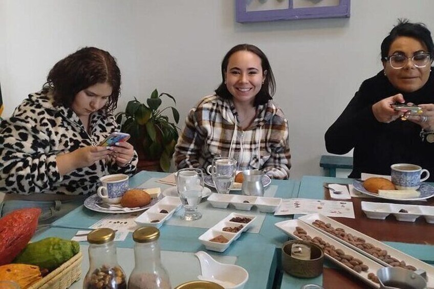 El Chocolate de la Paz: A Journey of Flavor, Memory, and Peace