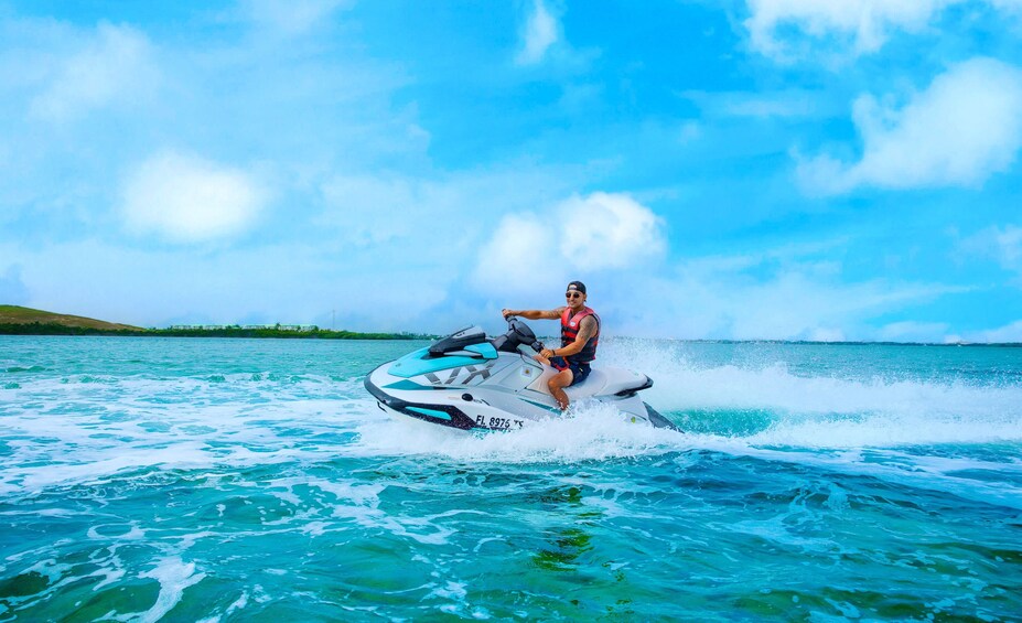 Small Group Jetski Tour in Key West that Stops at a Sandbar