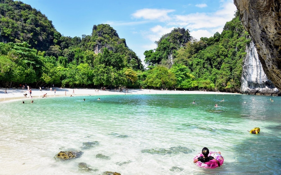 Hong Island Snorkeling Tour by Longtail Boat from Krabi with Viewpoint
