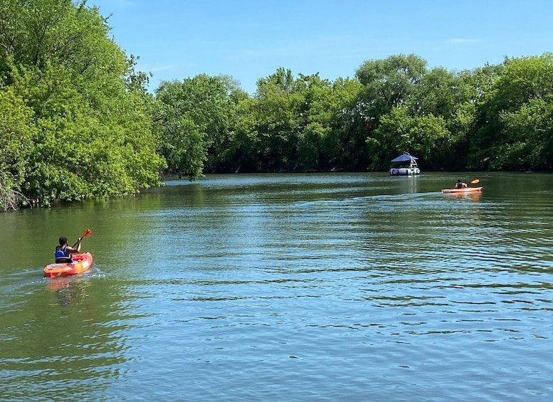 Picture 3 for Activity Chicago: 2-Hour Kayak Rental from North Rockwell
