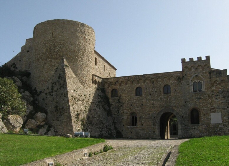 Bovino: Private Historical Walking Tour