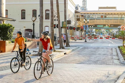 Orlando Bike Tour: Hidden Gems & Local Favourites