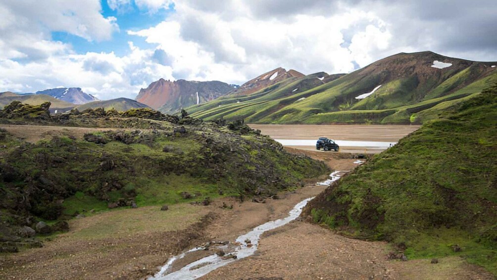 From Reykjavik: Private Landmannalaugar Super Jeep 4x4 Tour