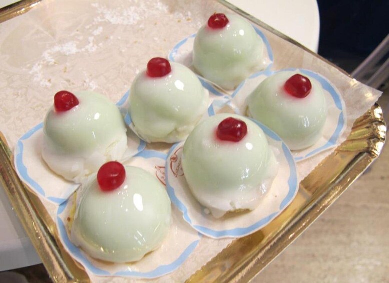 Picture 6 for Activity Dolce Rome Tour: Taste Local Desserts Cakes and Pastries