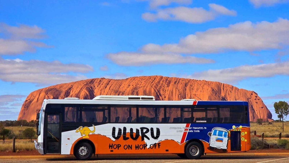 Uluru & Kata Tjuta: Hop on Hop Off Pass