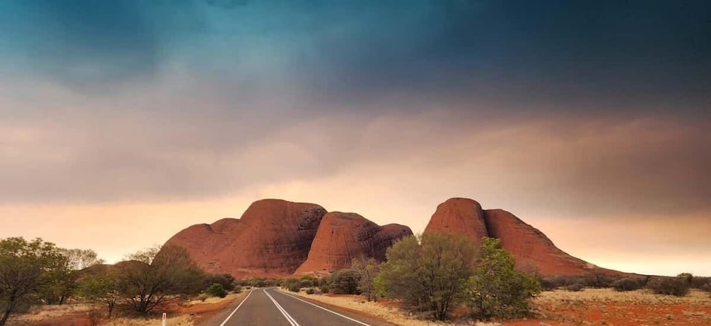Picture 5 for Activity Uluru & Kata Tjuta: Hop on Hop Off Pass
