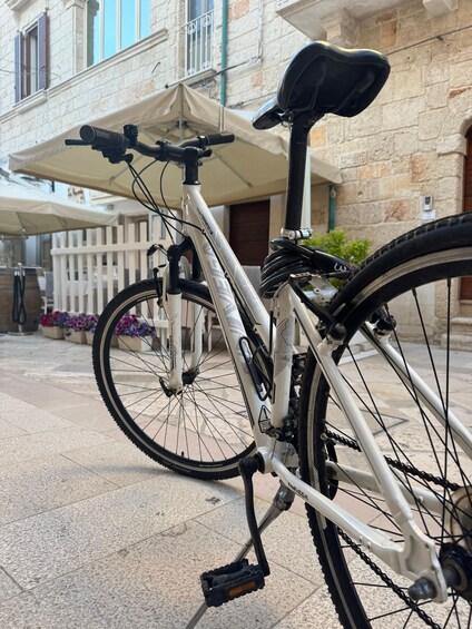 Picture 4 for Activity Polignano a Mare: Bike tour of the coast