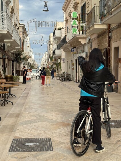 Picture 2 for Activity Polignano a Mare: Bike tour of the coast