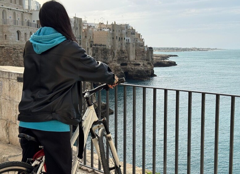 Picture 1 for Activity Polignano a Mare: Bike tour of the coast