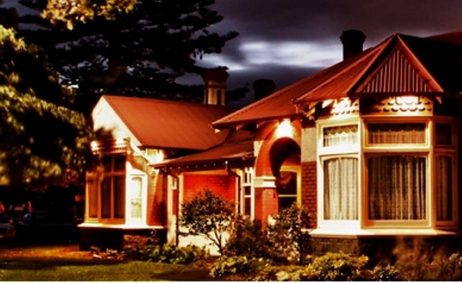 Melbourne: Altona Homestead 1.5-Hour Ghost Tour
