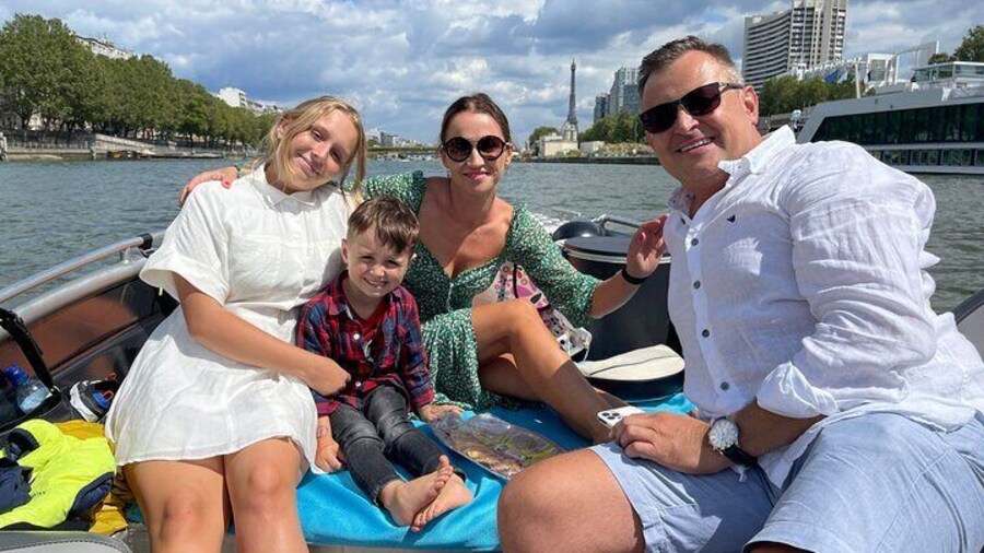 Paris Top Sights Seine River Private Boat Excursion