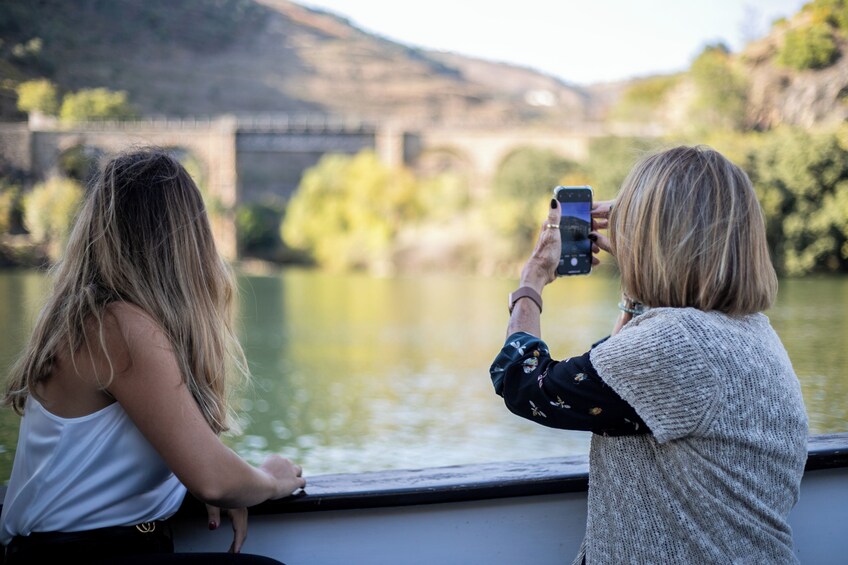 Douro Valley & Wine Tour