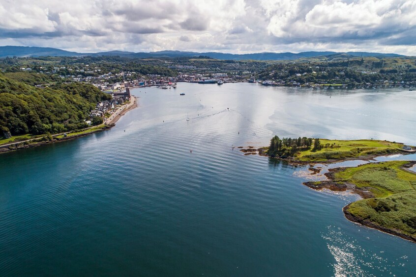Oban, Glencoe, Highland Lochs & Castles Tour from Glasgow