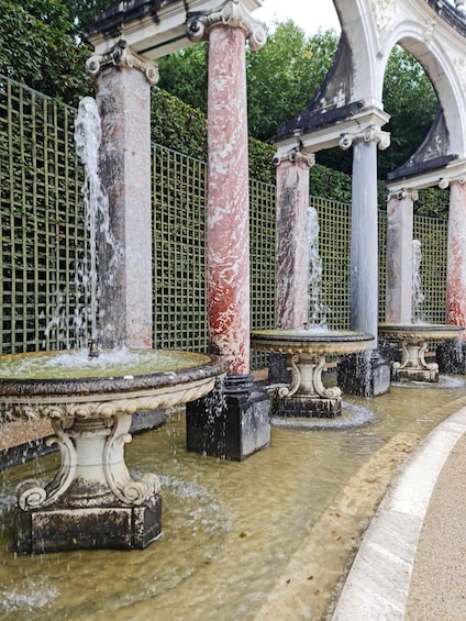 Picture 28 for Activity Paris: Versailles Golfcarts & Bikes Tour with Hamlet