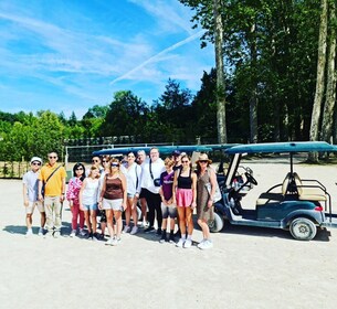 Paris: Versailles Golfcarts & Bikes Tour with Hamlet