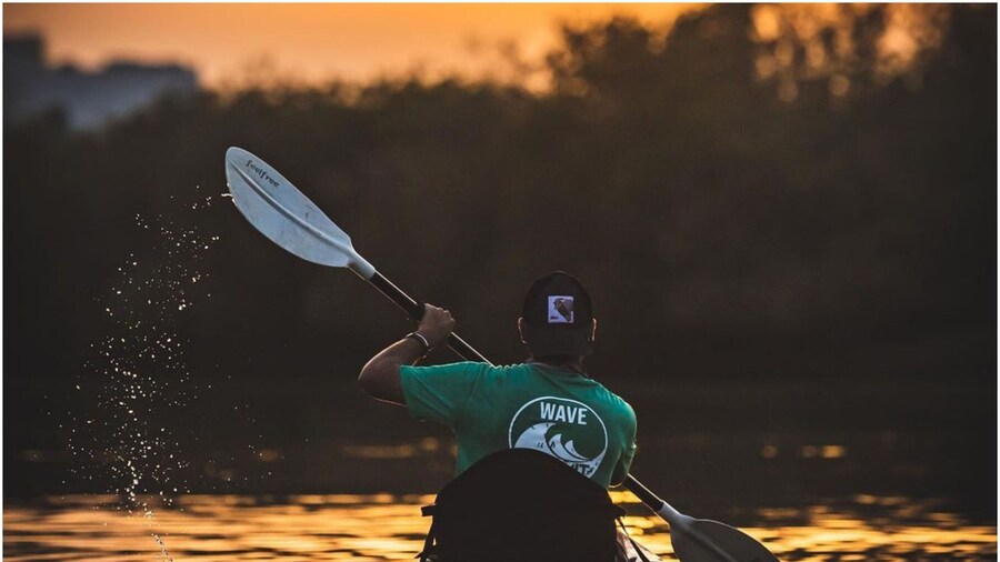 Al Qurum Sunset Kayaking