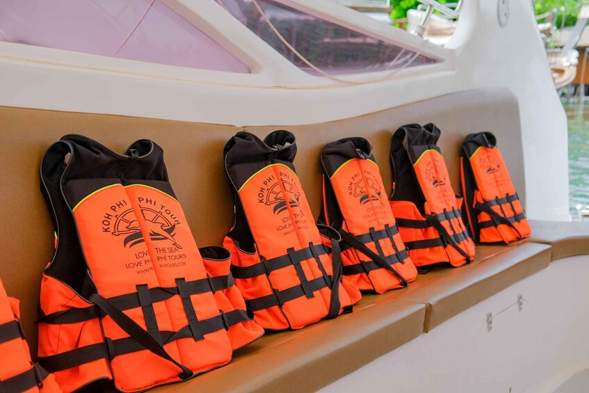 Picture 15 for Activity Krabi: Phi Phi Islands Speedboat Tour with Buffet Lunch