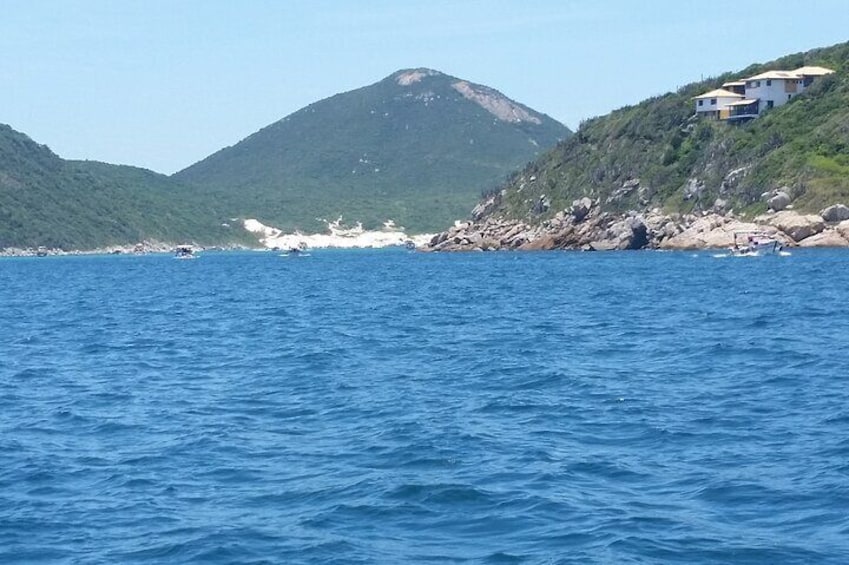 Discover Arraial do Cabo and one of the most beautiful beaches in the world